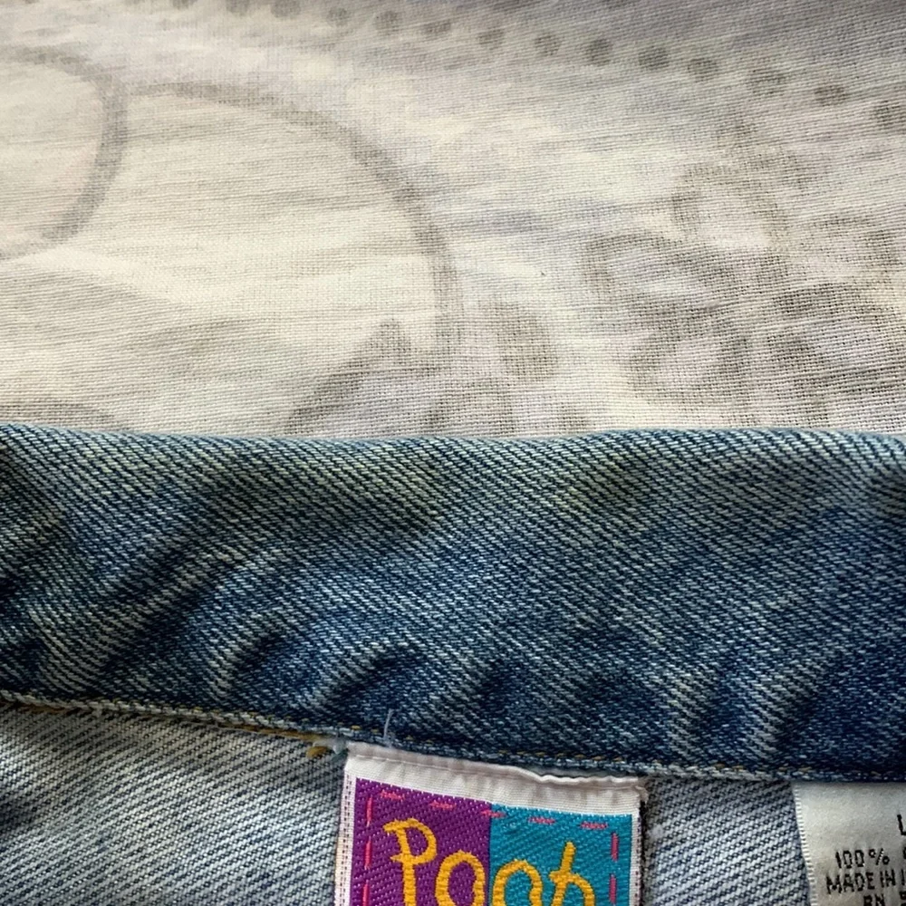 Vintage Disney Winnie The Pooh & Bee Embroidered Denim Jean Jacket Sz Large - Picture 11 of 11